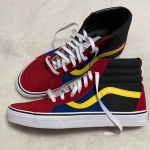 NWOT VANS men’s sk8-hi sneakers